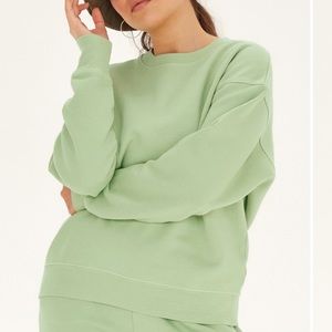 Girlfriend Collective Classic Sweatshirt